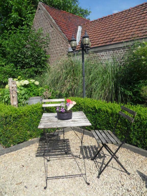 B&B 'Het Logiement Sint-Maria-Lierde Exterior photo